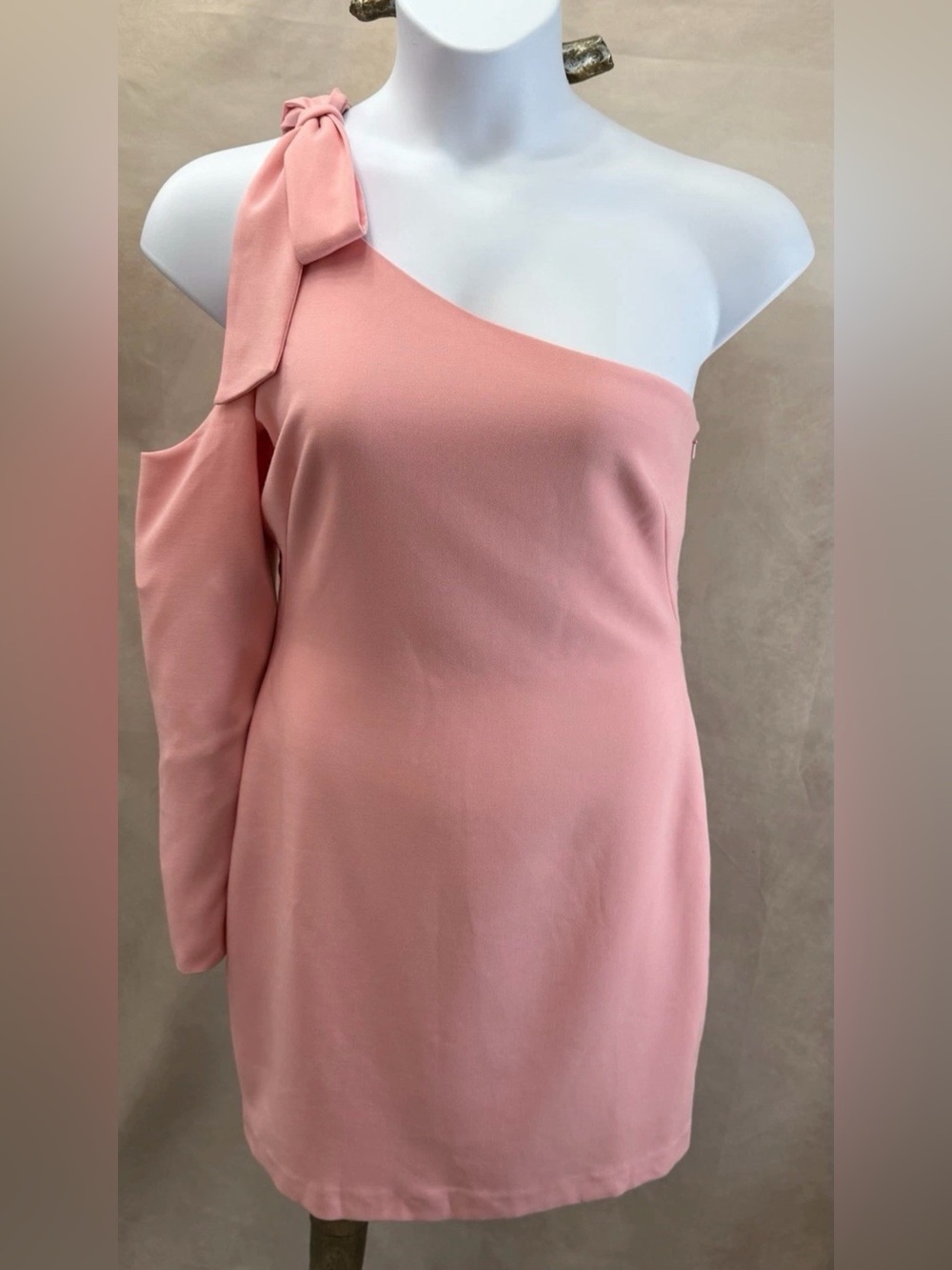 NWT Black Halo Eleece Pink Bow Single/Cold Shoulder Mini Dress Size 10